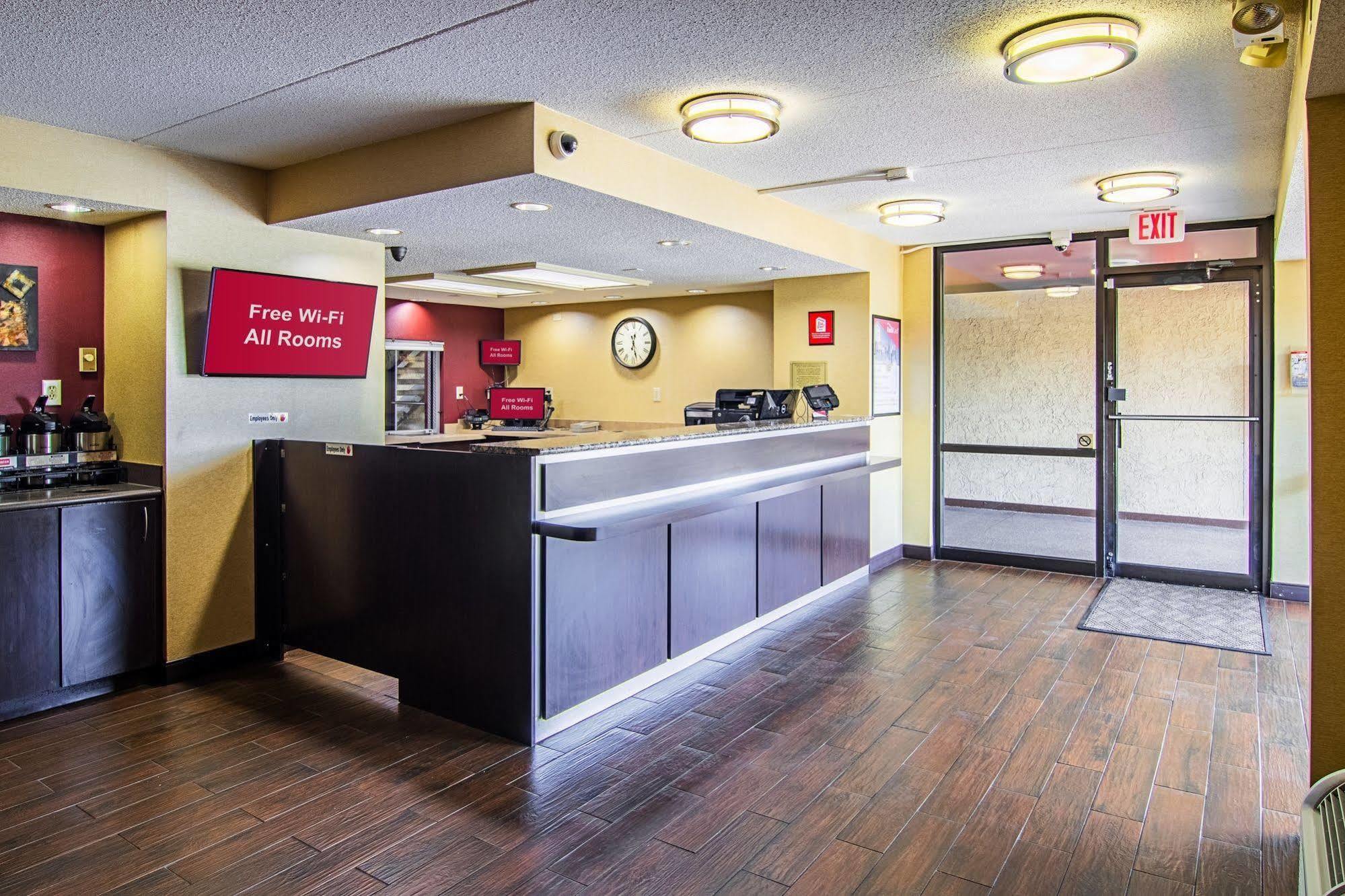 Red Roof Inn Detroit/Southfield Exterior foto